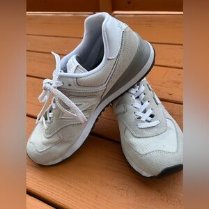 New Balance Women’s size 10.5 EUC